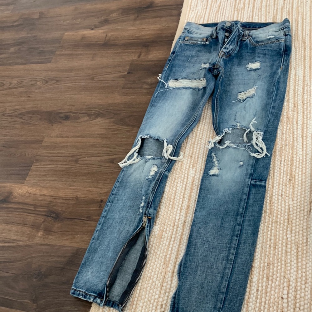 Men’s size 28 jeans with holes
